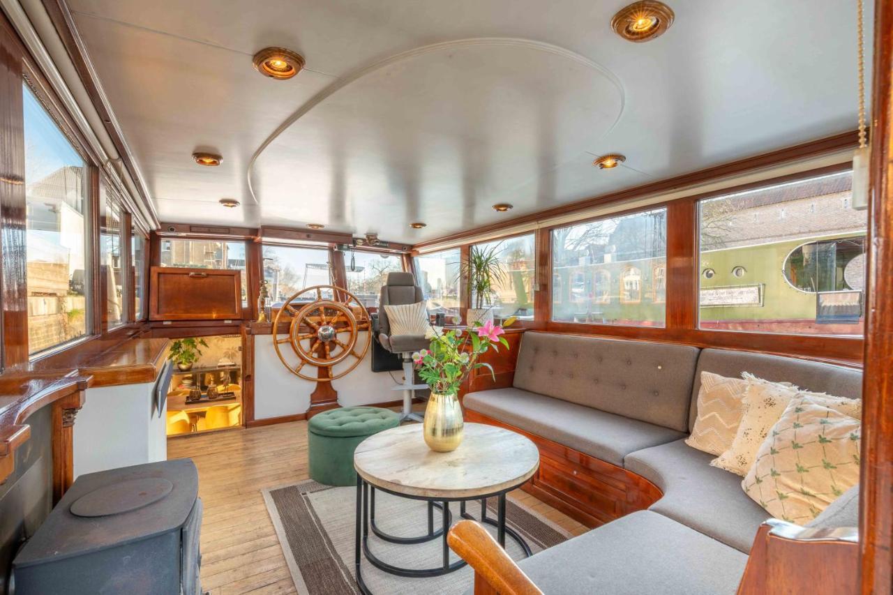 The Luxury Boat Hotel Zwolle  Exterior photo